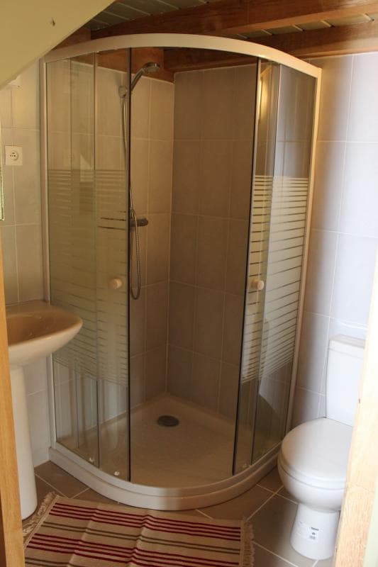 Salle d'eau
Toilettes_11