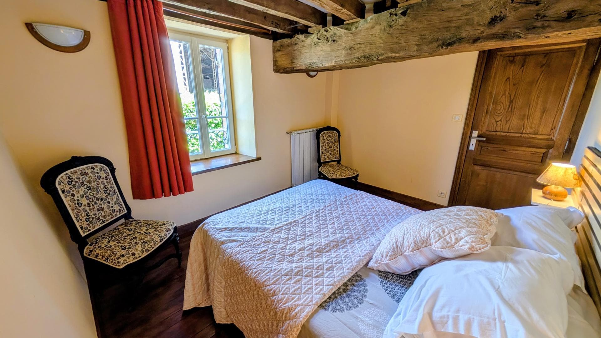 Gite "Lavaud" à Folles en Haute-Vienne (Nouvelle Aquitaine) - chambre lit 140_23
