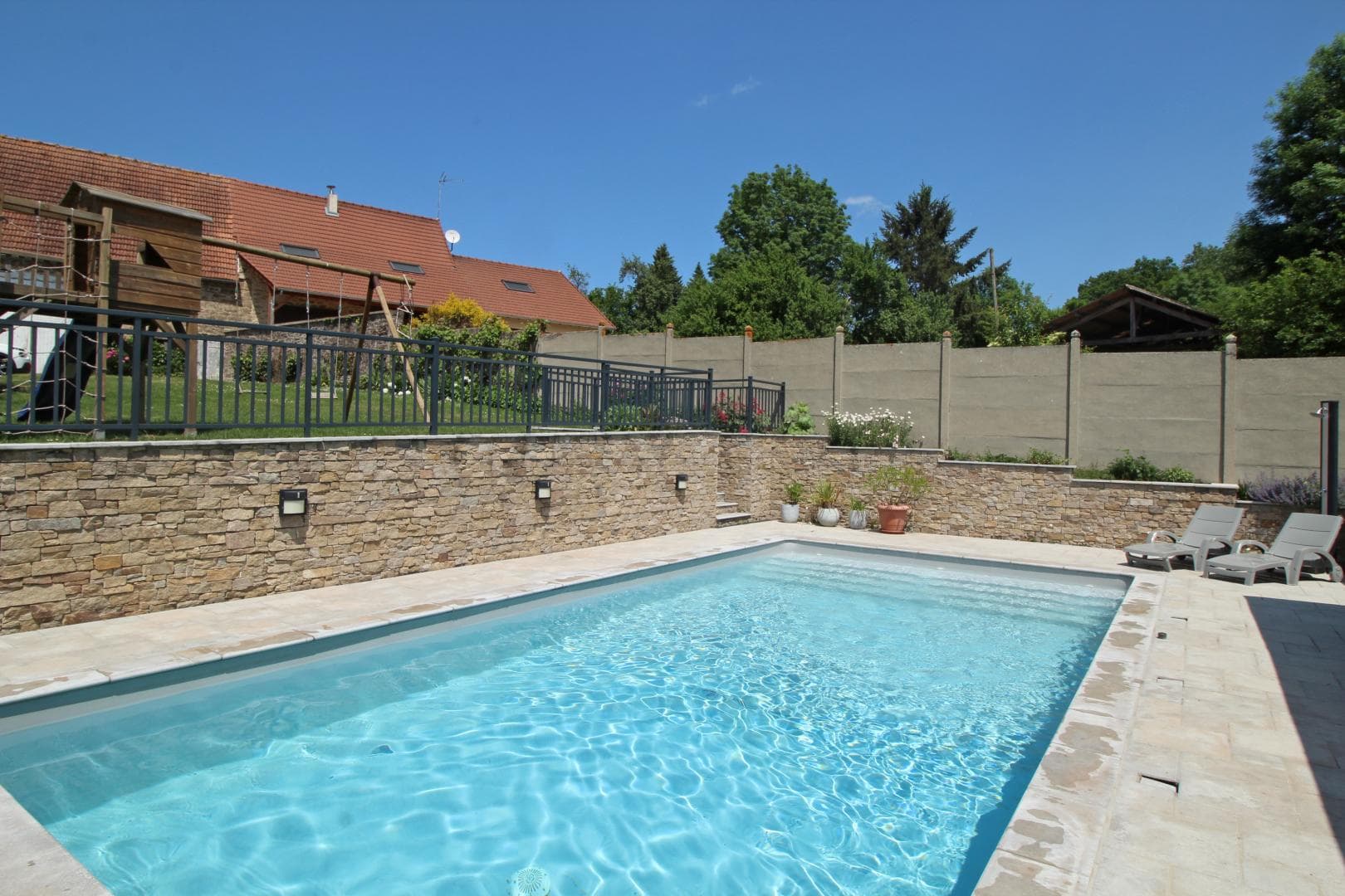 Gite "Lavaud" à Folles en Haute-Vienne (Nouvelle Aquitaine) - piscine_30