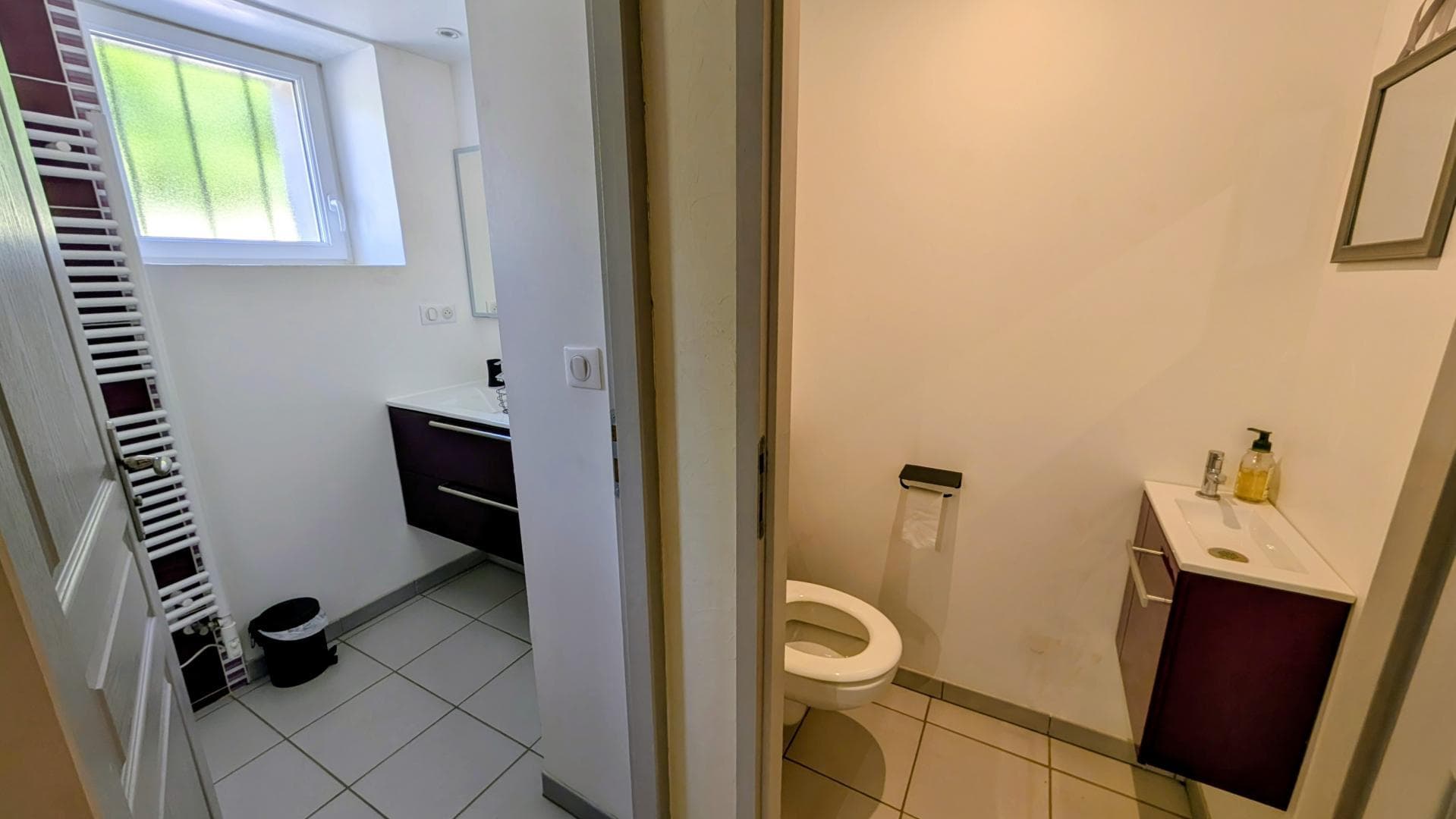 Gite "Lavaud" à Folles en Haute-Vienne (Nouvelle Aquitaine)- salle d'eau et wc au rez de chaussée_12
