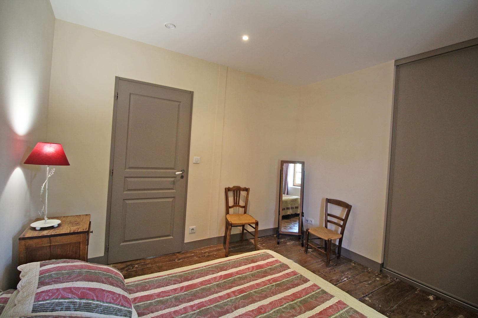 Gite "Chabanne" à Saint Sylvestre en Haute-Vienne (Nouvelle Aquitaine) - chambre à l'étage_42