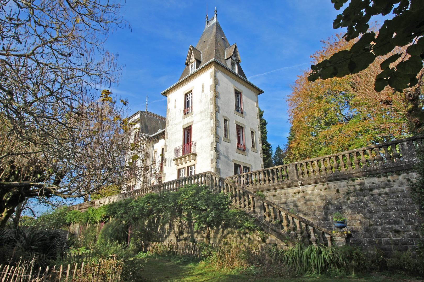 Chambre d'hotes" Le Chateau De Saint Roch" à Ambazac en Haute-Vienne (Limousin)_1