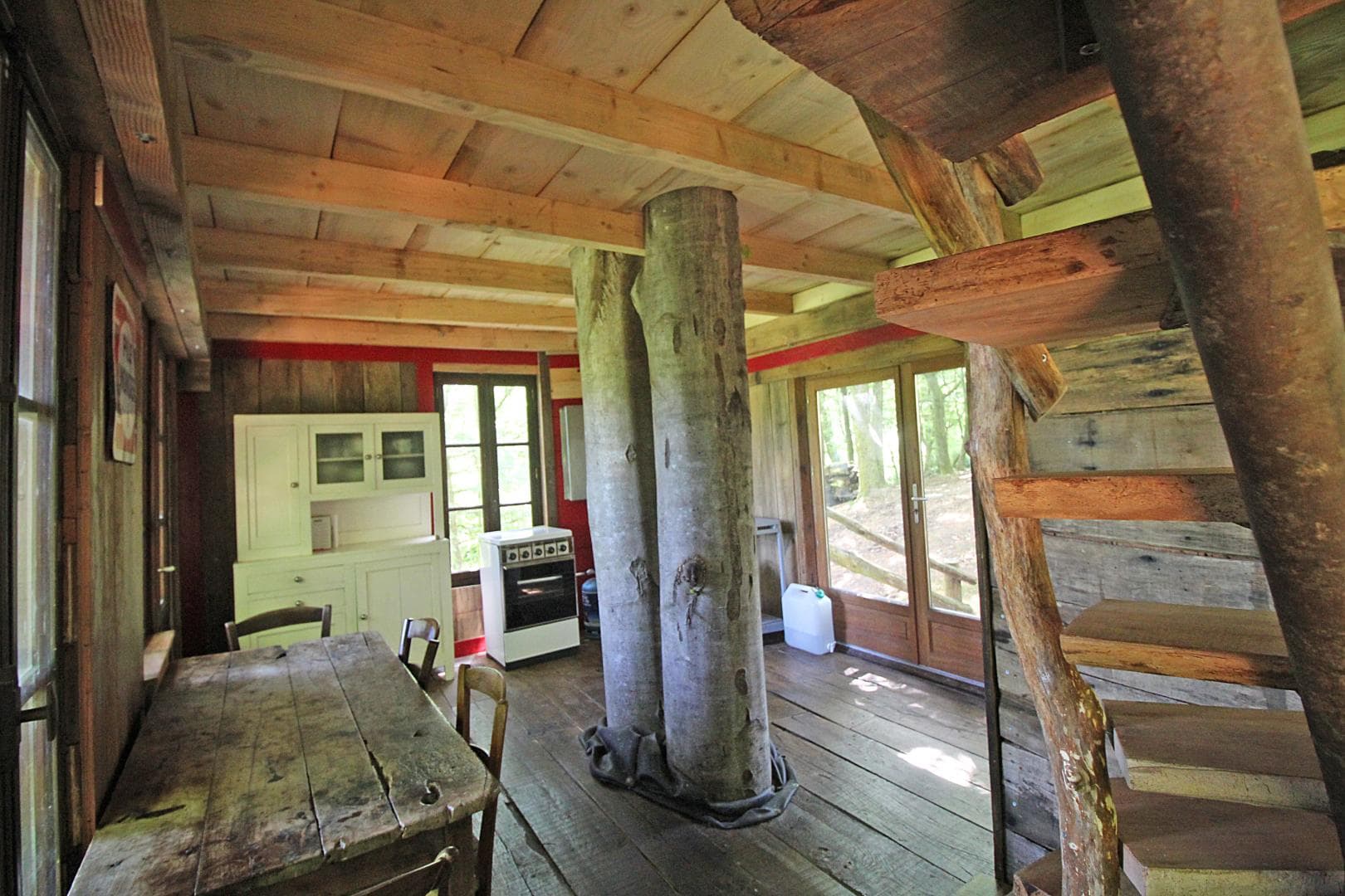 Cabane du "Vieux Huraud" à Saint Sylvestre en Haute-Vienne (Nouvelle Aquitaine) - grande cabane_9