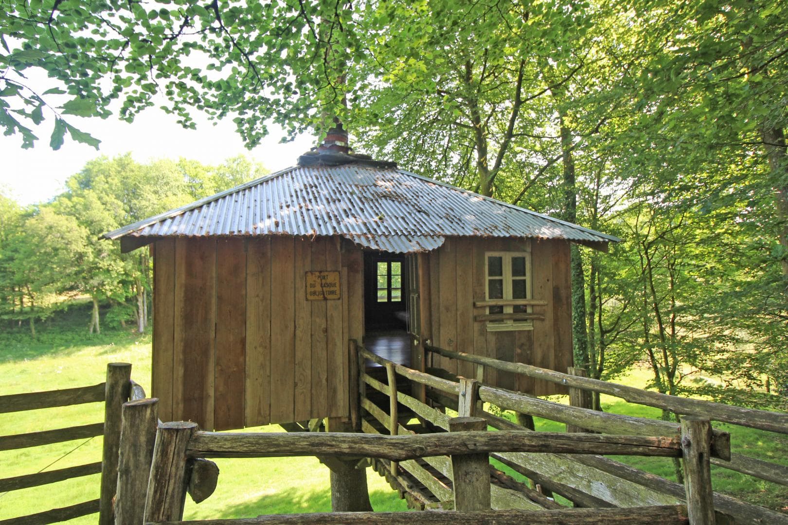 Cabane du "Vieux Huraud" à Saint Sylvestre en Haute-Vienne (Nouvelle Aquitaine)_28