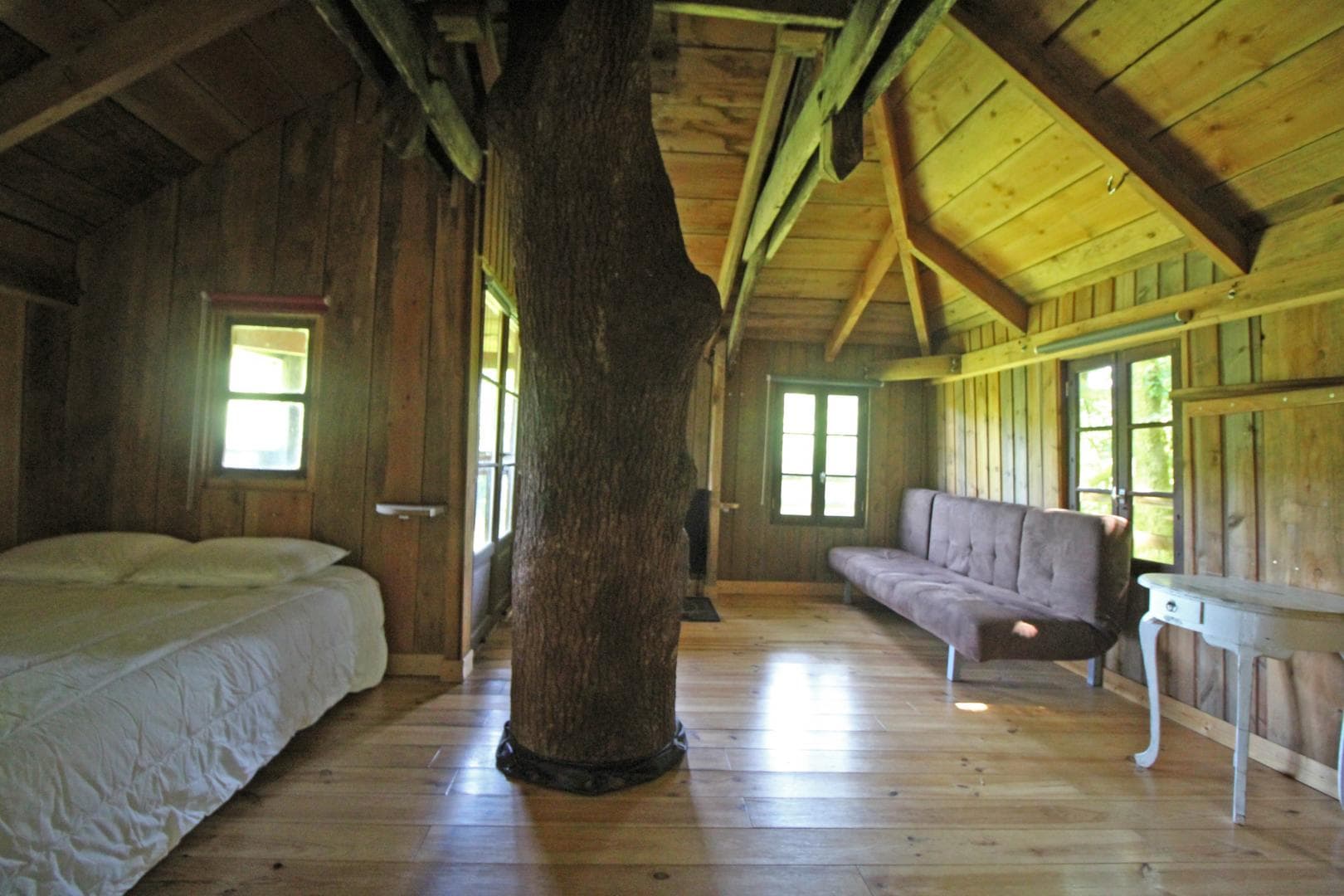 Cabane du "Vieux Huraud" à Saint Sylvestre en Haute-Vienne (Nouvelle Aquitaine) - petite cabane_19
