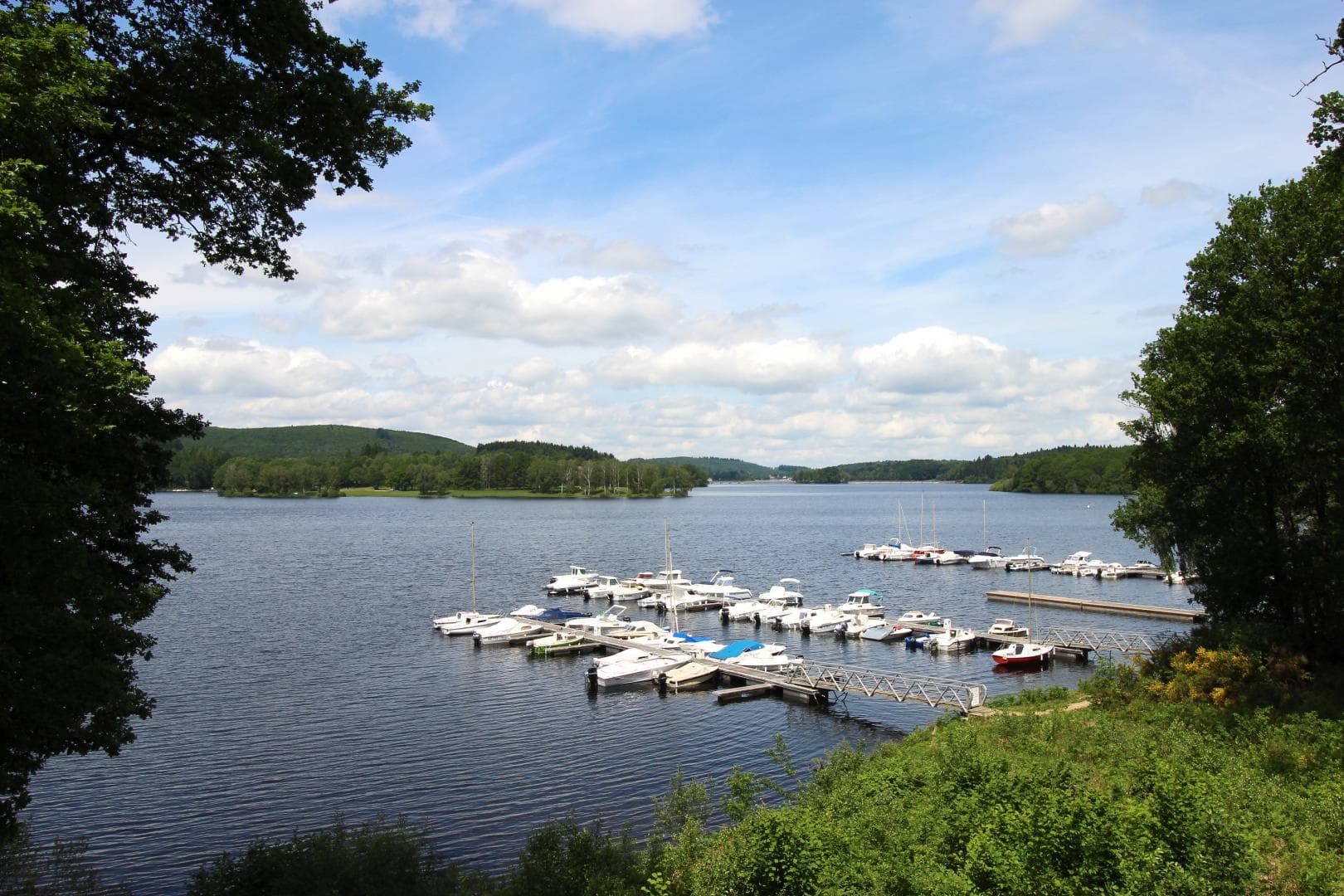 Gite "Vichez" à Beaumont Du Lac en Haute-Vienne (Limousin en Nouvelle Aquitaine). Le Lac de Vassivière._21