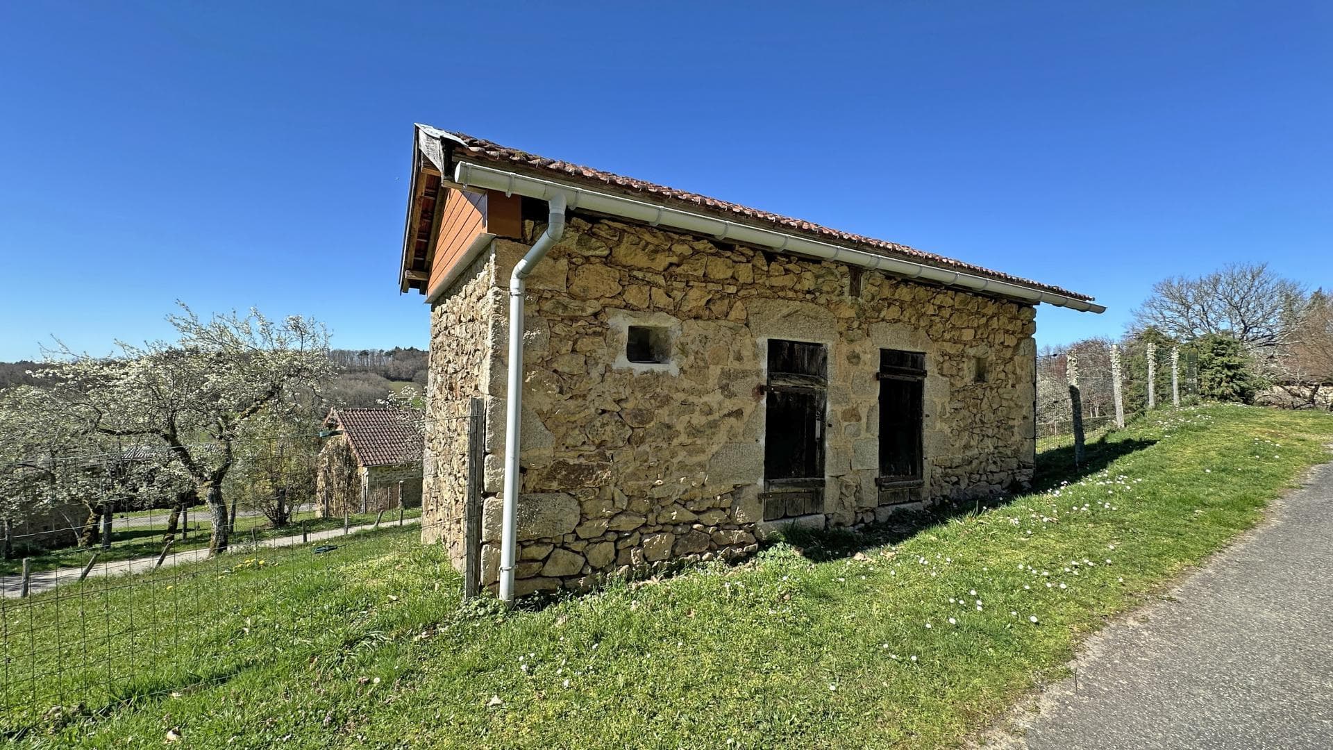 Gite "Langlard" à Bujaleuf en Haute-Vienne (Nouvelle Aquitaine) - Local pêche_32