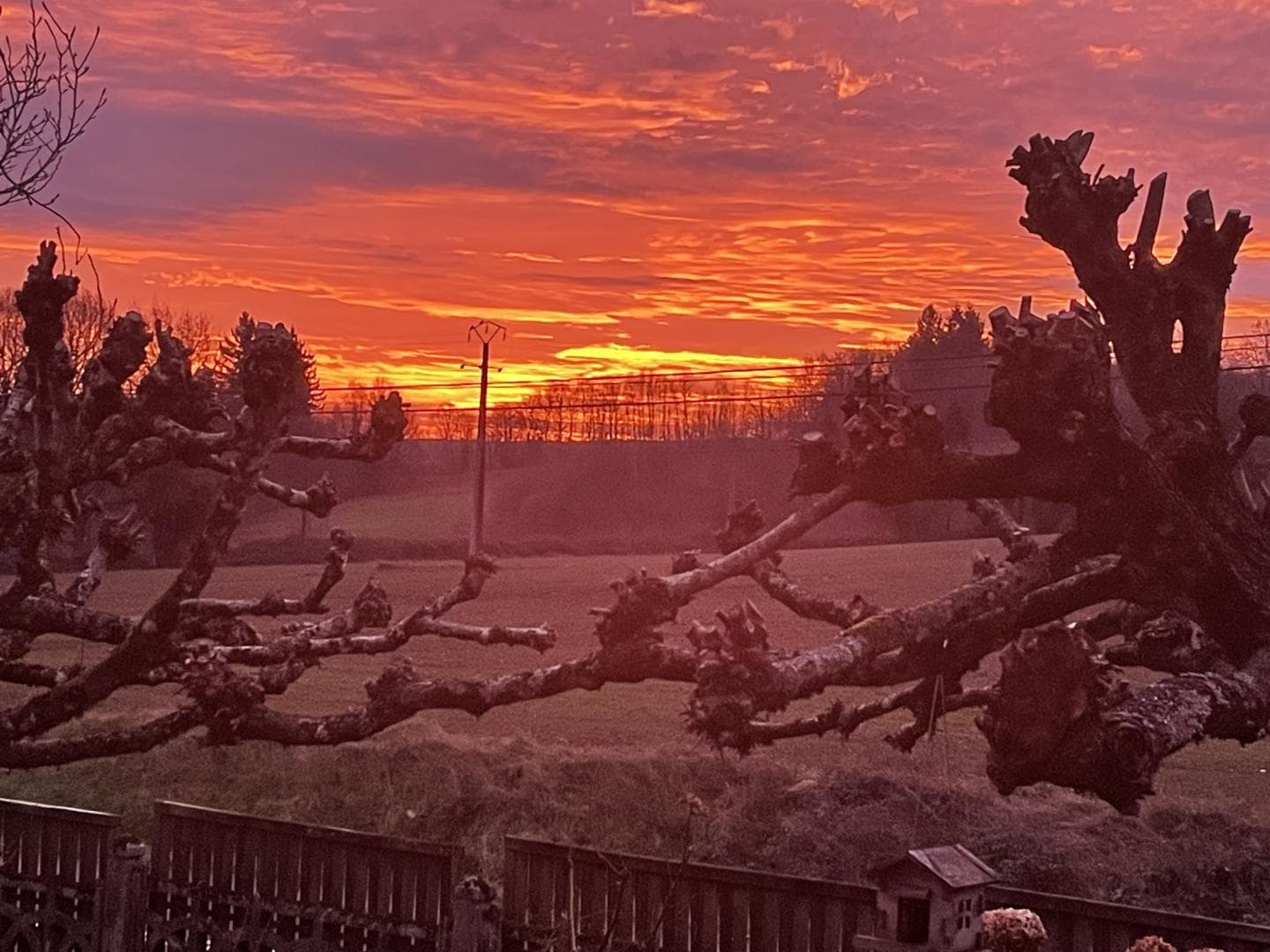 Lever du soleil au gite_30