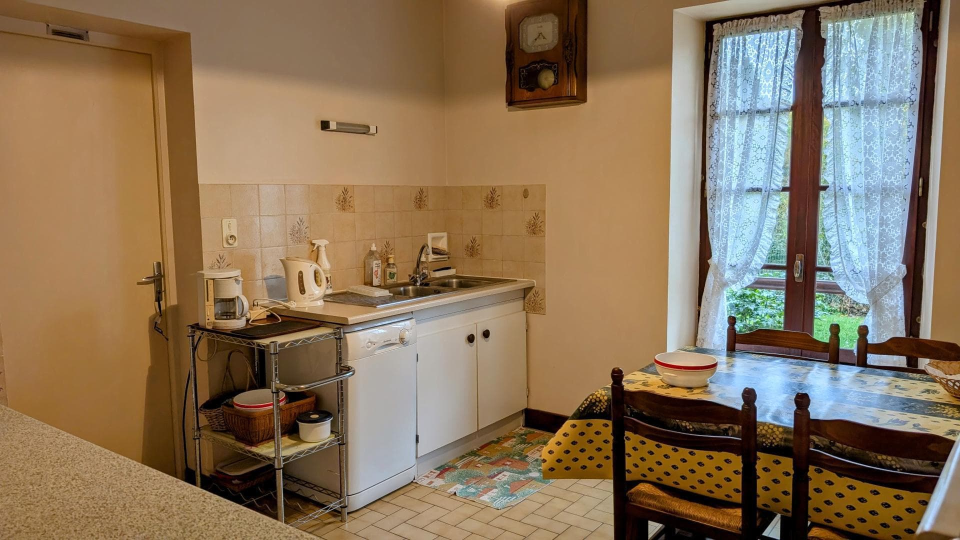 Gite "La Condamine" à Eymoutiers en Haute-Vienne (Limousin en Nouvelle Aquitaine)- cuisine_5