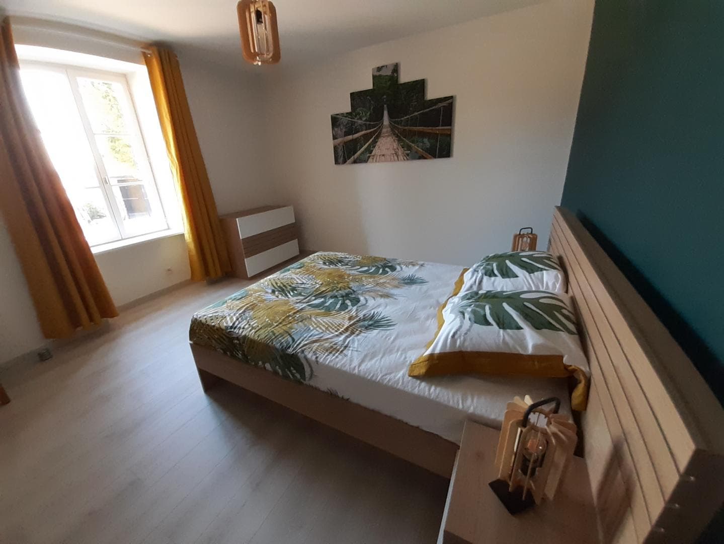 Le gîte à la campagne à Chassagnas sur la commune de La Croisille Sur Briance en Haute-Vienne - chambre lit 140_12