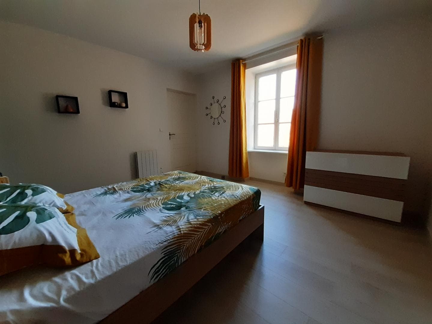 Le gîte à la campagne à Chassagnas sur la commune de La Croisille Sur Briance en Haute-Vienne - chambre lit 140_13