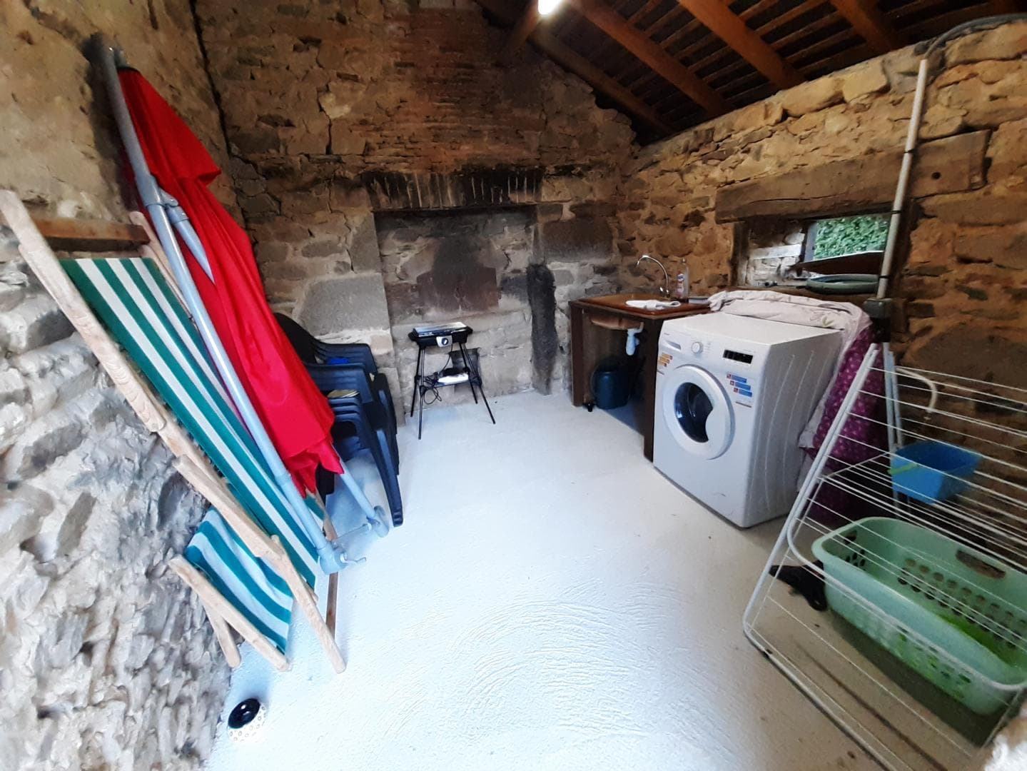 Le gîte à la campagne à Chassagnas sur la commune de La Croisille Sur Briance en Haute-Vienne - buanderie_18