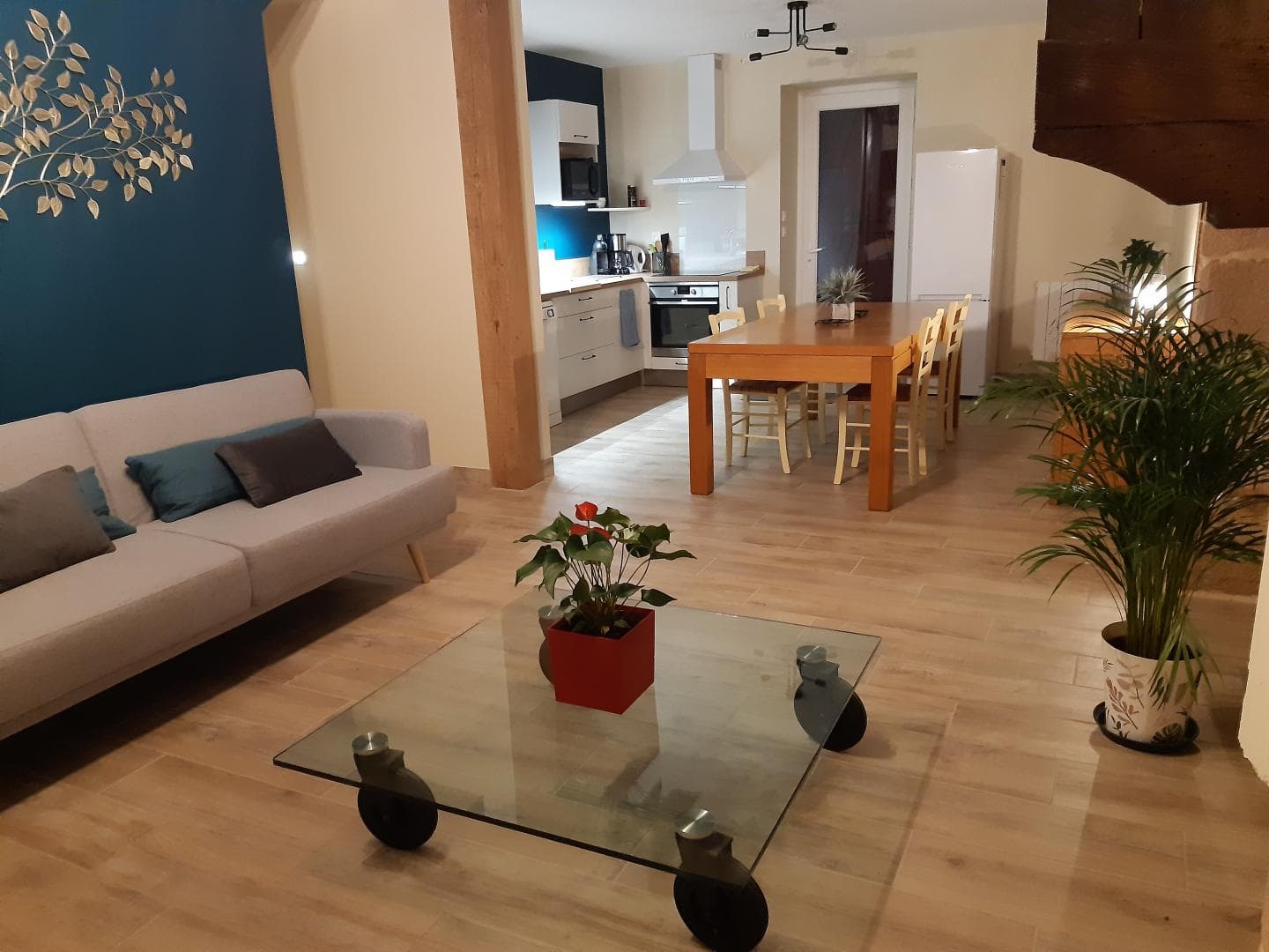 Le gîte à la campagne à Chassagnas sur la commune de La Croisille Sur Briance en Haute-Vienne - séjour salon_5