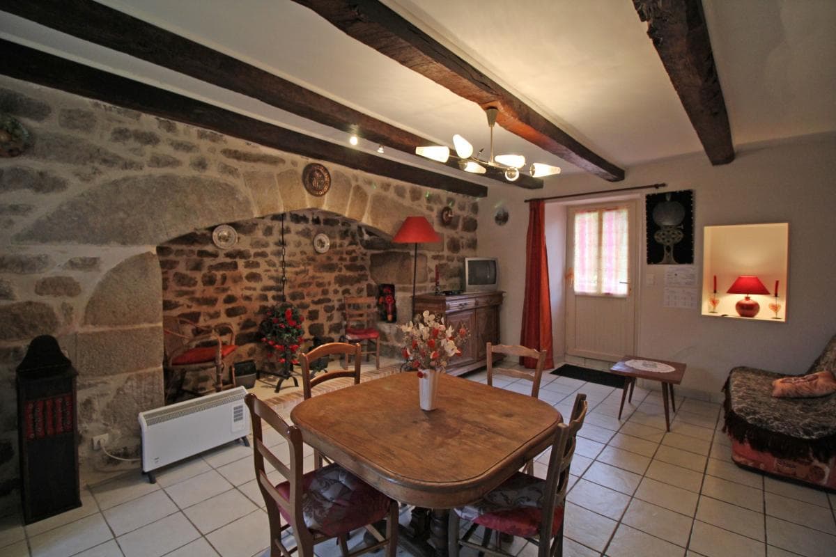 Gite "La Bachellerie" à Nedde en Haute-Vienne (Limousin en Nouvelle Aquitaine)_6