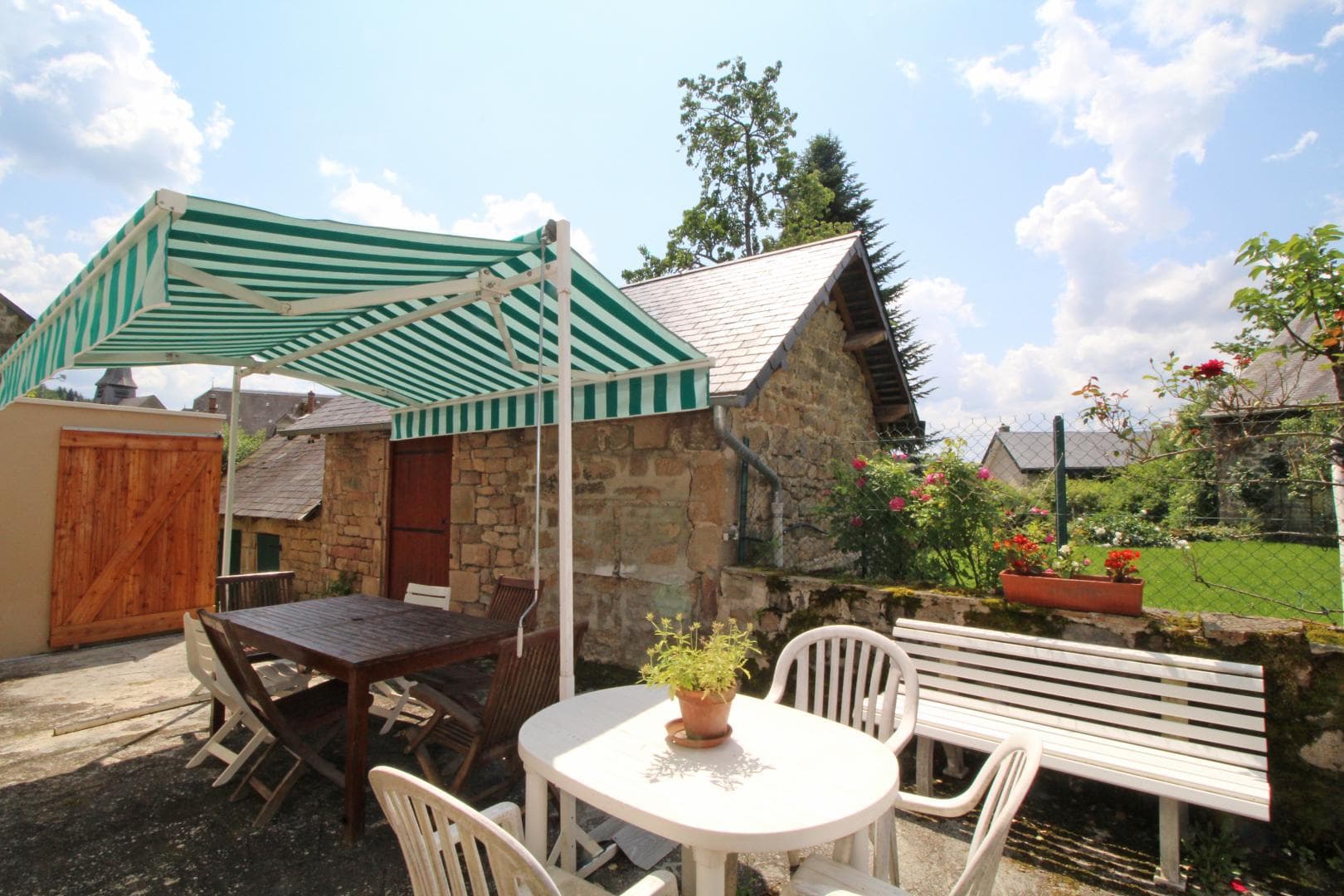 Gîte "109" à Nedde en Haute-Vienne (Nouvelle Aquitaine)_2