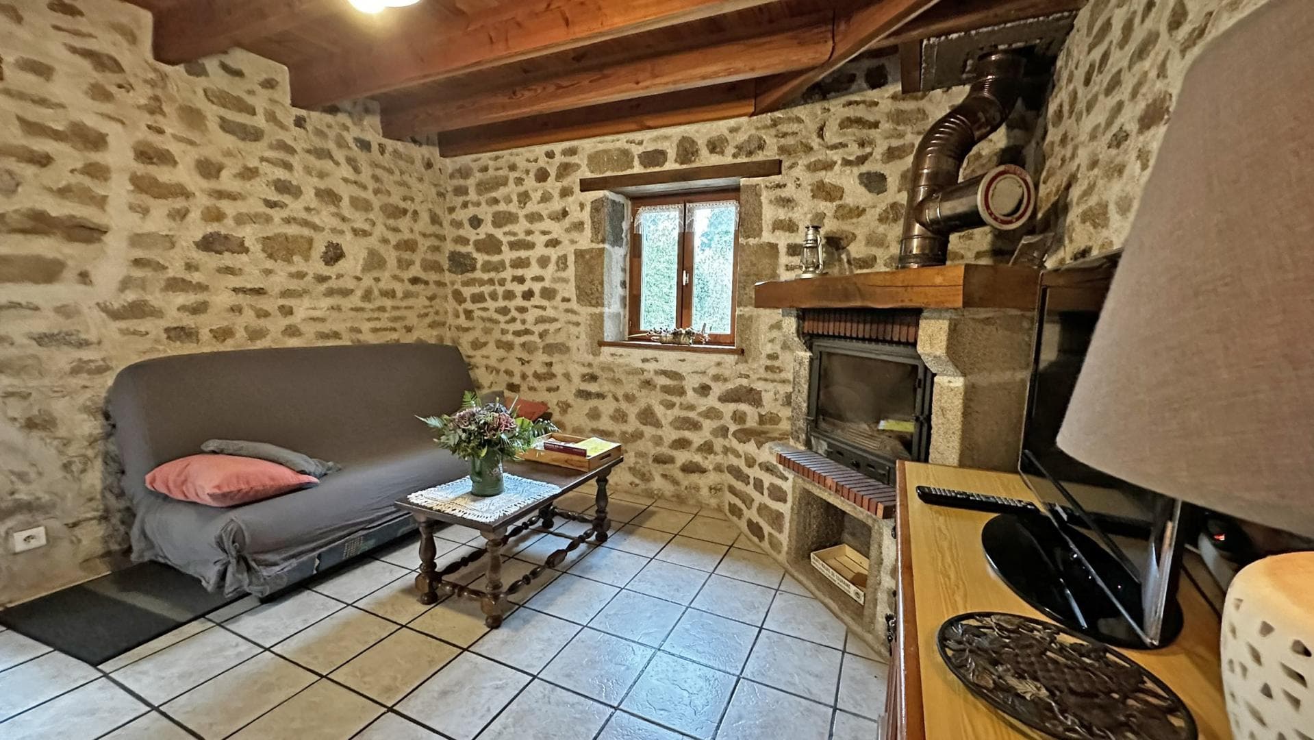 Gite " La Fontaine" à Peyrat le Château en Haute-Vienne (Nouvelle Aquitaine)_4