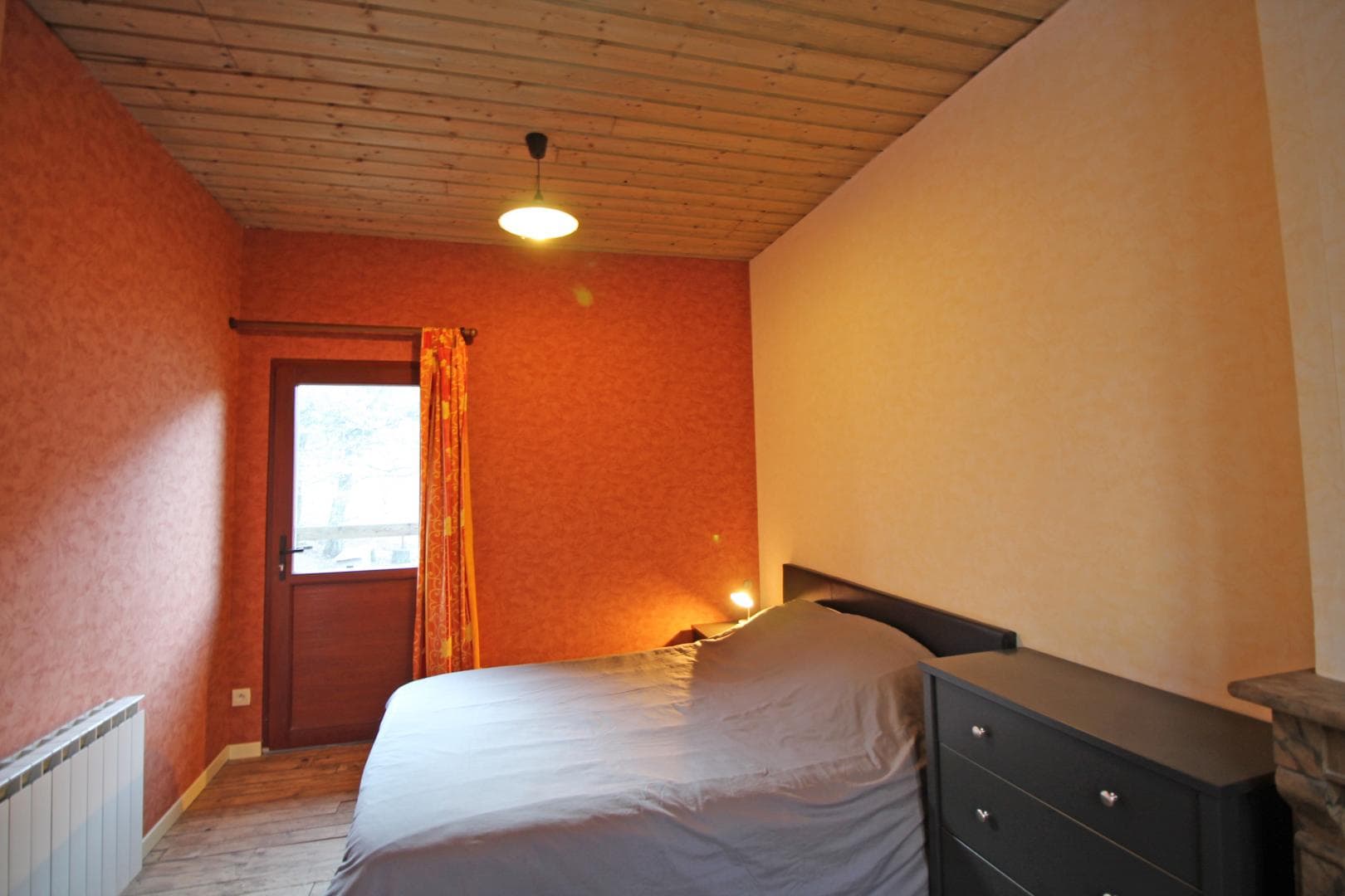 Le gîte de la rapiette à Saint Léonard de Noblat en Haute-Vienne (Limousin) - chambre 1_9