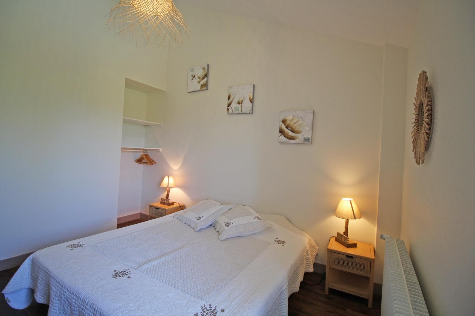 Gîte des Dâmes à Saint Léonard de Noblat en Haute-Vienne (Nouvelle Aquitaine) - chambre étage_48