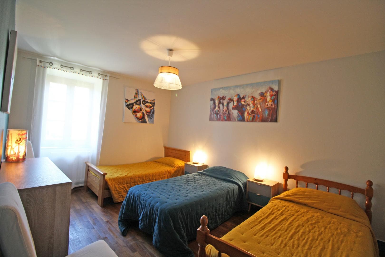 Gîte des Dâmes à Saint Léonard de Noblat en Haute-Vienne (Nouvelle Aquitaine) - chambre étage_37