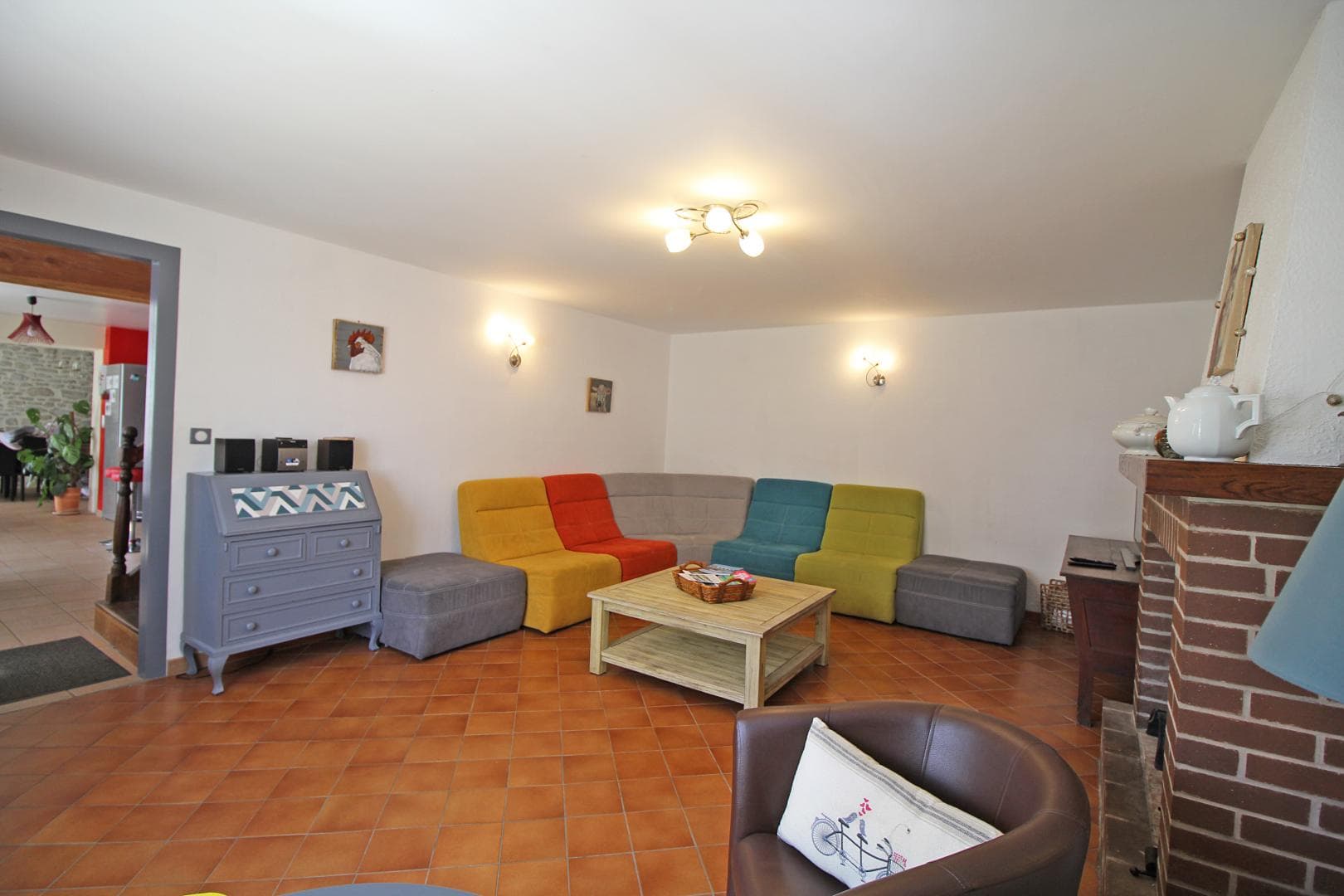 Gîte des Dâmes à Saint Léonard de Noblat en Haute-Vienne (Nouvelle Aquitaine) - salon_13