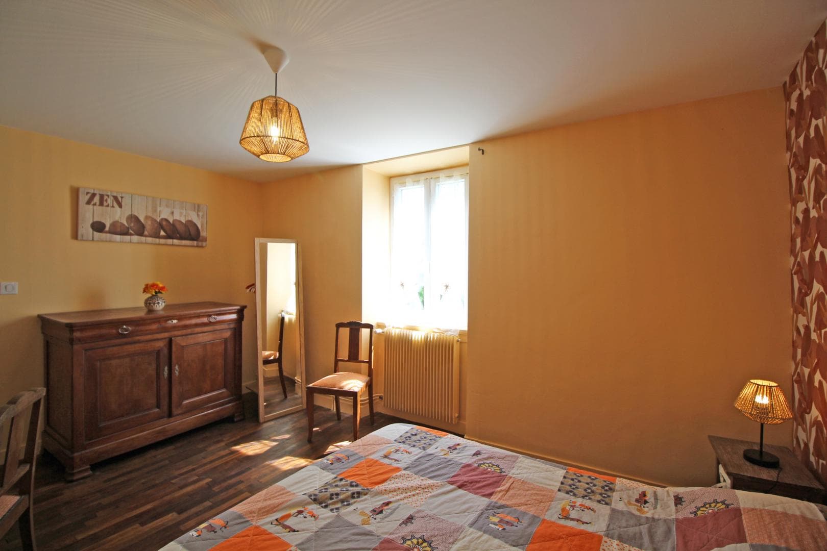 Gîte des Dâmes à Saint Léonard de Noblat en Haute-Vienne (Nouvelle Aquitaine) - chambre étage_28