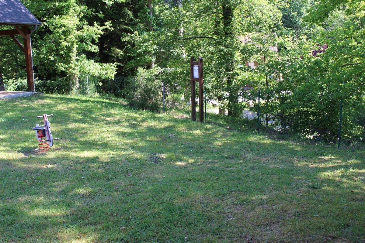 Gite "Le Bourg" à Beaumont Du Lac en Haute-Vienne (Limousin en Nouvelle Aquitaine)- terrain commun_2
