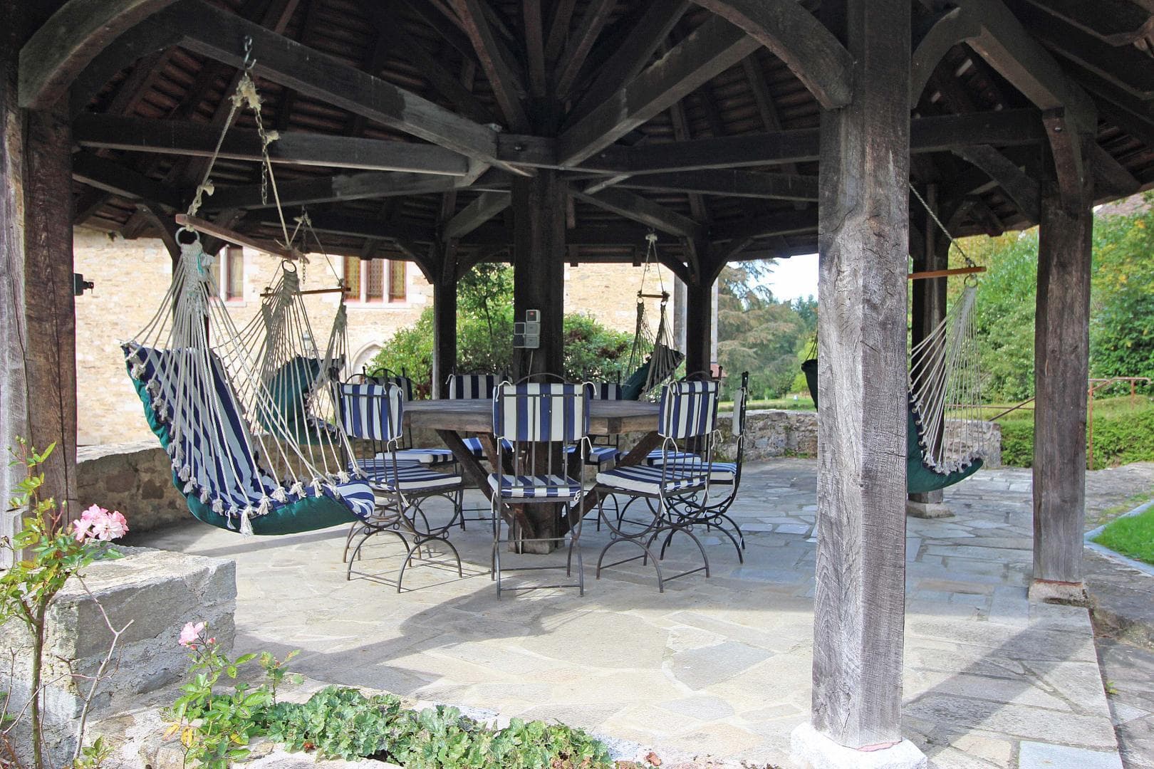 La Maison des Bois gîte du Domaine de Montintin à Chateau Chervix - le kiosque_28