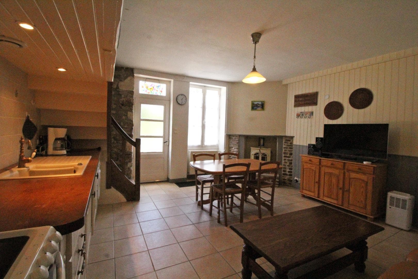 Gîte de Bellevue à Saint Yrieix la Perche en Haute-Vienne (Nouvelle Aquitaine)_12