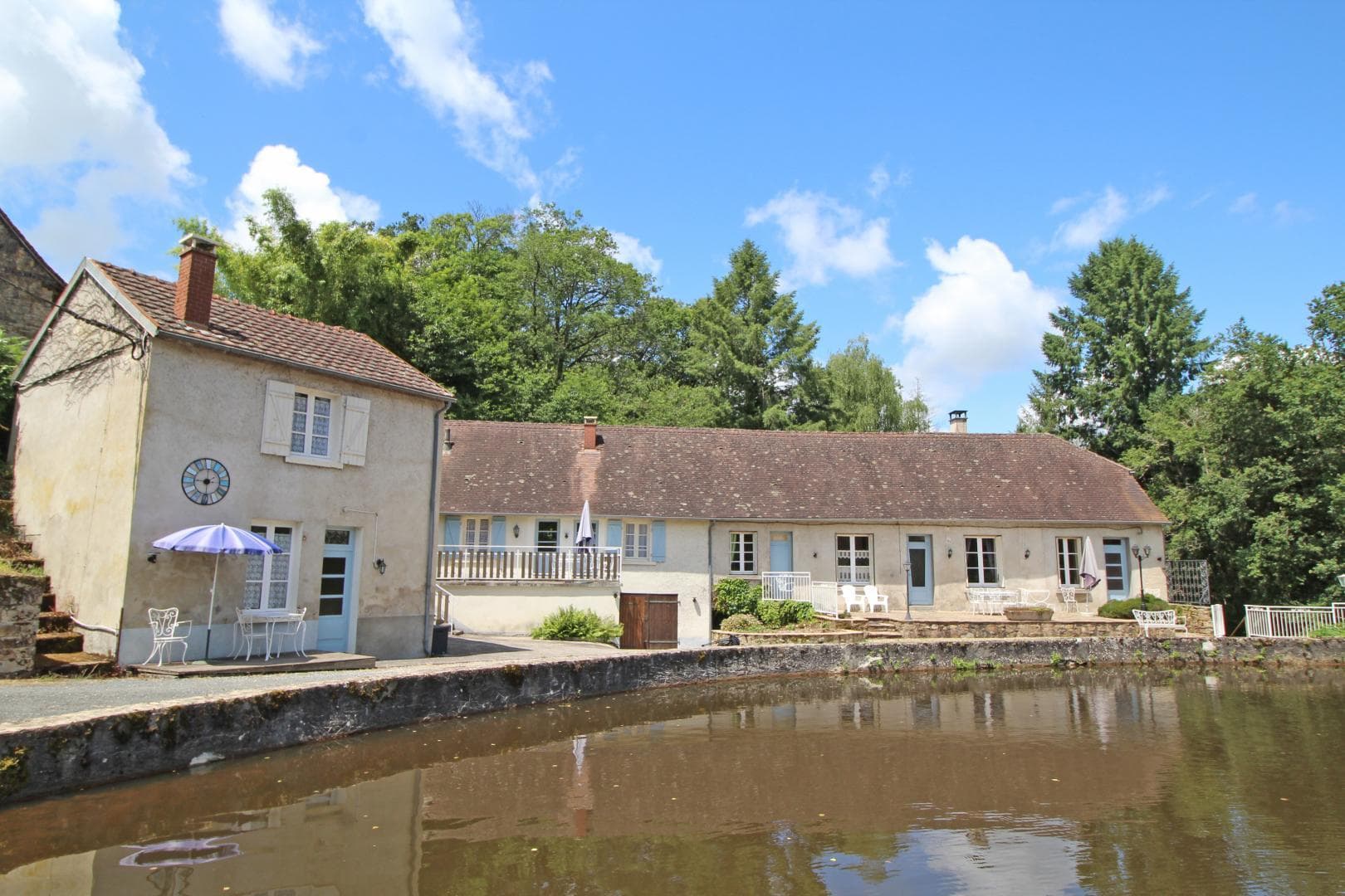 Gîte de Bellevue à Saint Yrieix la Perche en Haute-Vienne (Nouvelle Aquitaine)_1