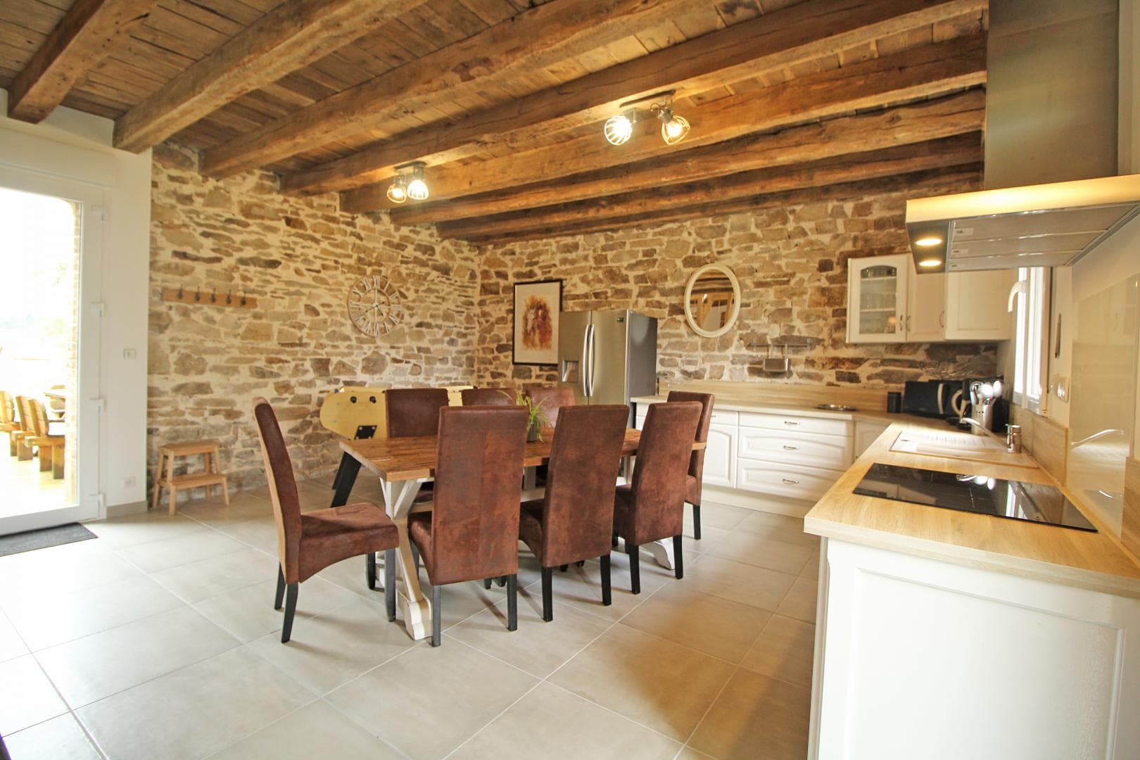 Gîte 'La réserve' à Saint Yrieix la Perche en Haute-Vienne (Nouvelle Aquitaine)
LE SEJOUR
_11