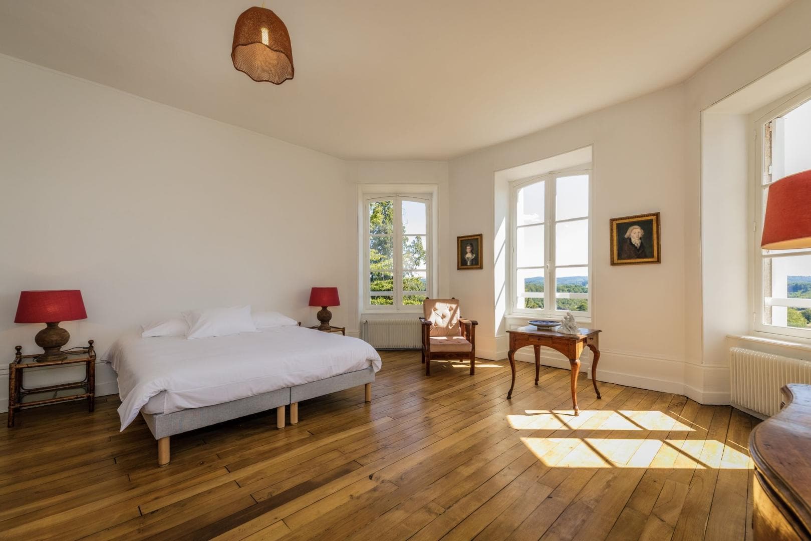 Le Petit Château à Vicq sur Breuilh en Haute-Vienne (Nouvelle Aquitaine) - Chambre Sabourdy_35