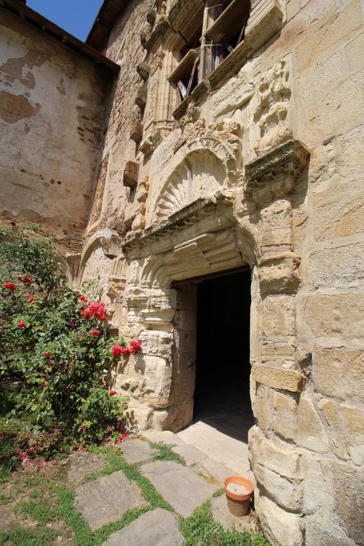 Le vieux château à Vicq sur Breuilh en Haute-Vienne (Nouvelle Aquitaine)_36