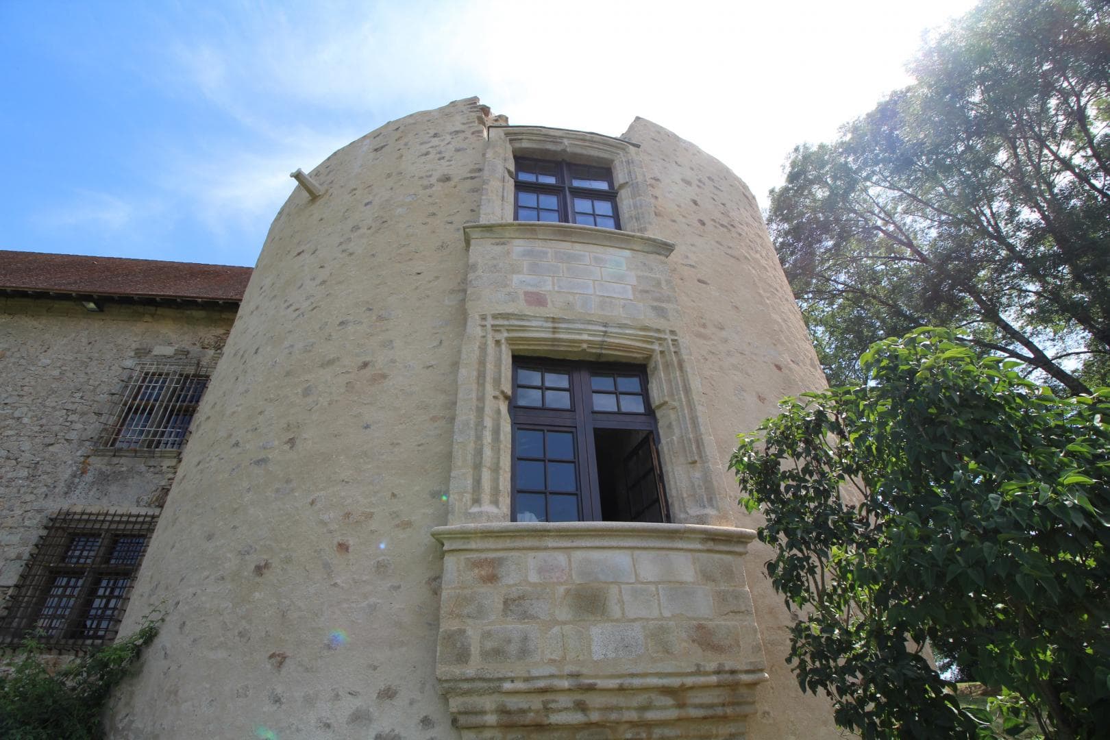 Le vieux château à Vicq sur Breuilh en Haute-Vienne (Nouvelle Aquitaine)_42
