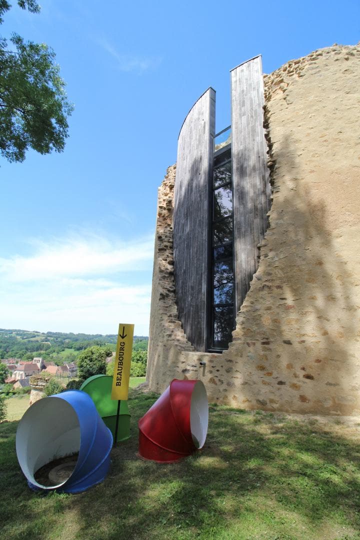 Le vieux château à Vicq sur Breuilh en Haute-Vienne (Nouvelle Aquitaine)_44