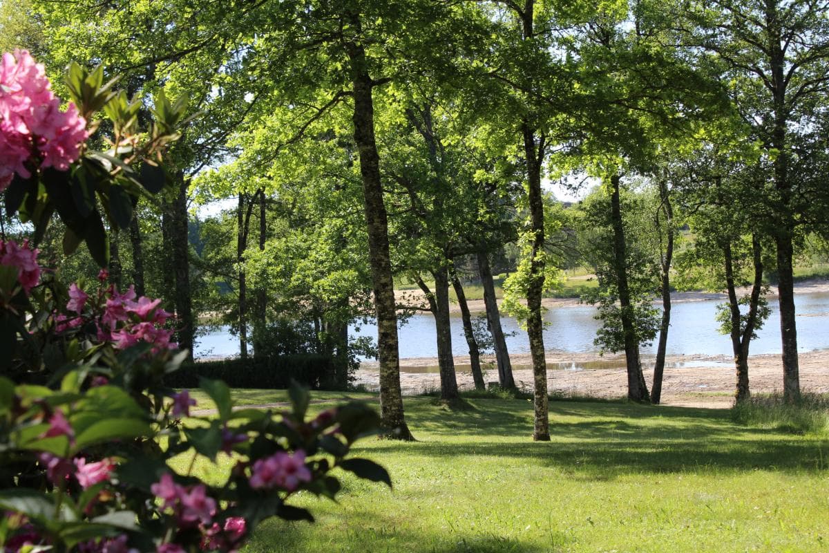 Gite "Royer - Etang de La Roche" à Meuzac en Haute-Vienne (Limousin)_13