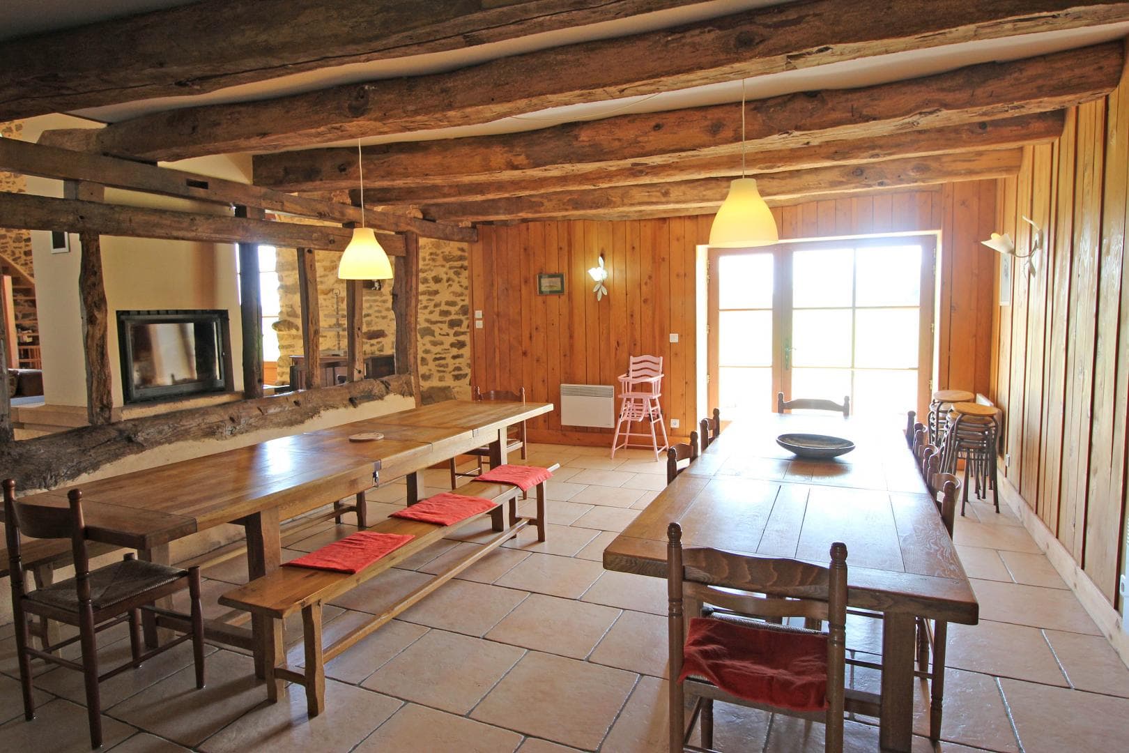Gite" La Feuillardière" à Champagnac La Riviere en Haute-Vienne, repas_18
