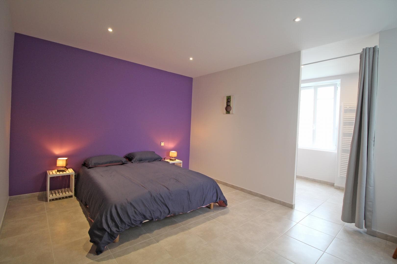 Gîte de 'La Reille' à Cussac en Haute-Vienne (Nouvelle Aquitaine)- chambre violette au rez-de-chaussée_20