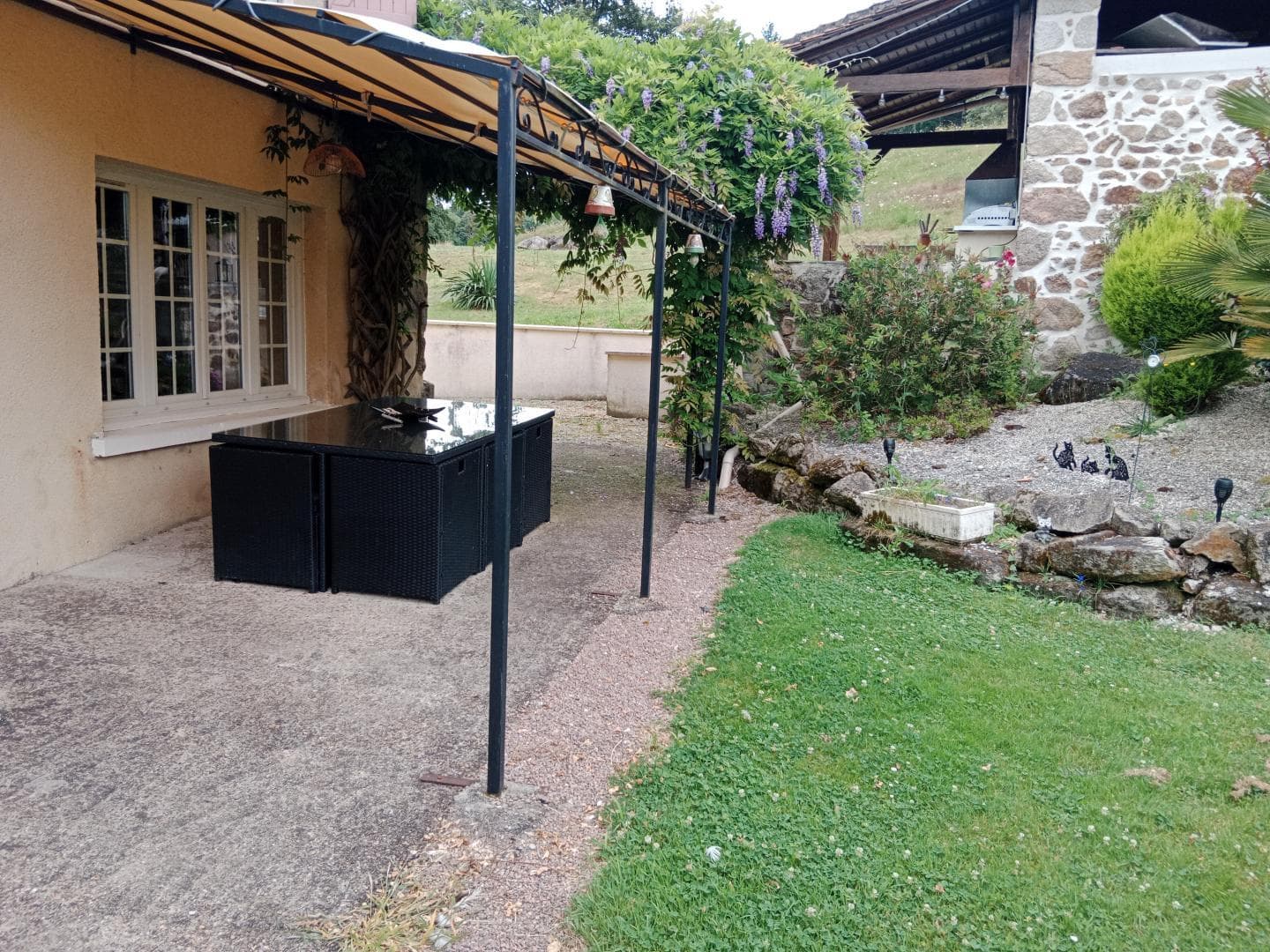 Gite de la Petite Lisonne - commune de Marval en Haute-vienne - Limousin - vue sur l'étang _7
