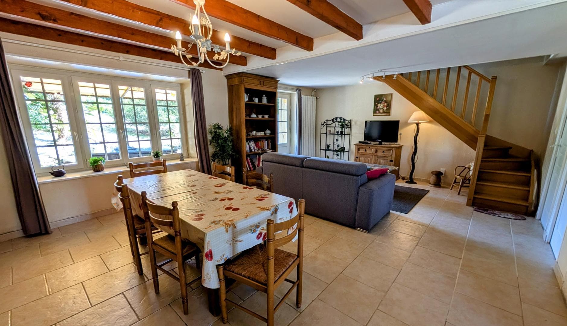 Gite de la Petite Lisonne - commune de Marval en Haute-vienne - Limousin - séjour salon_13