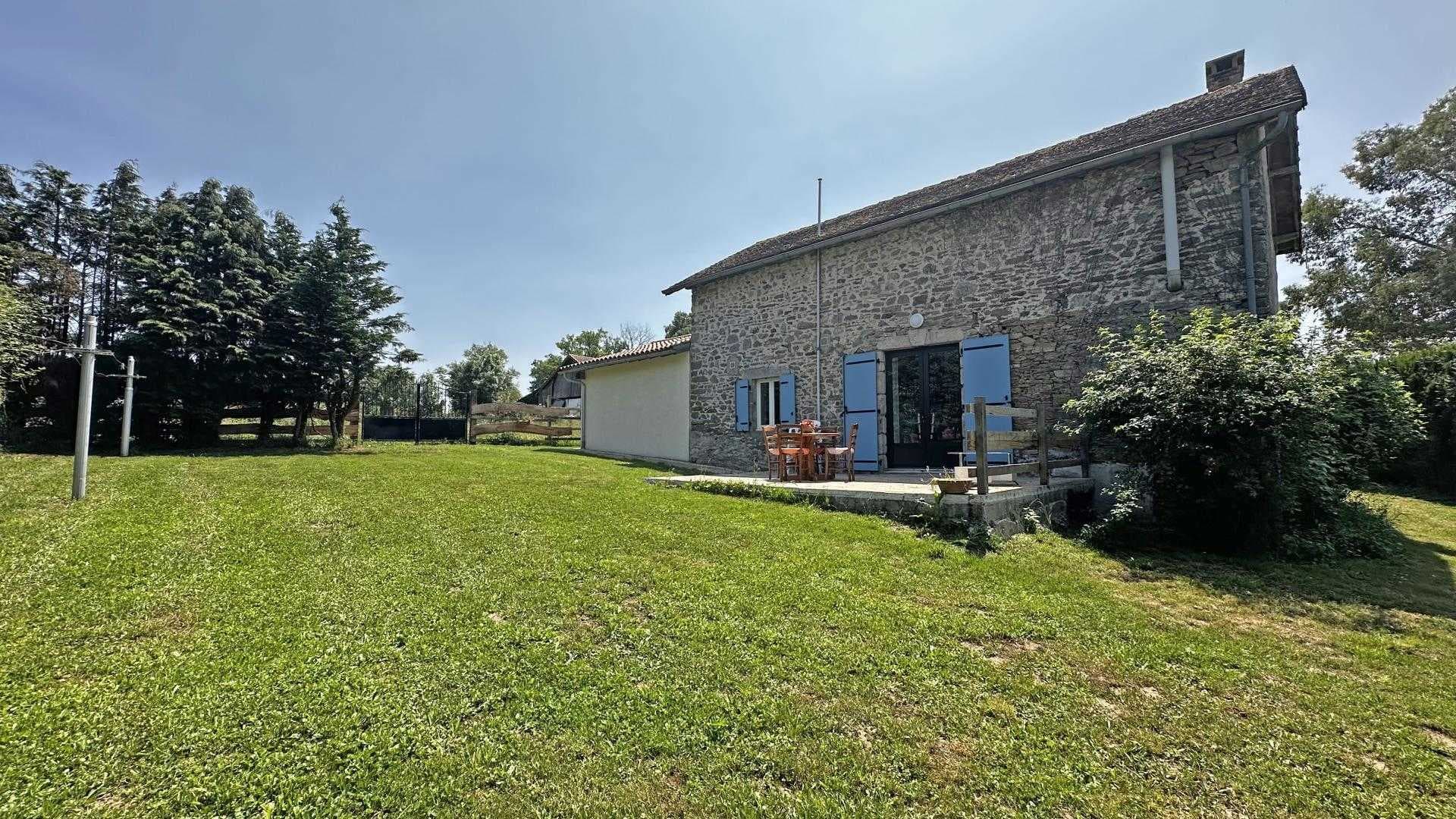 Gîte 'Les Tâches' à Pensol en Haute-Vienne(Nouvelle Aquitaine)_26