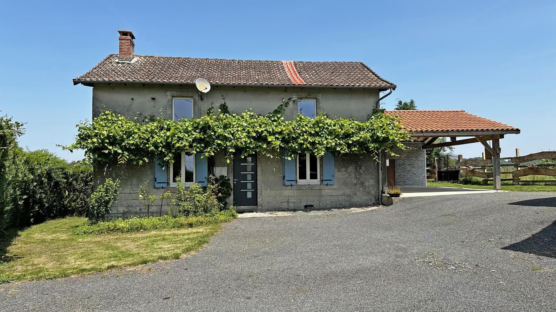 Gîte 'Les Tâches' à Pensol en Haute-Vienne(Nouvelle Aquitaine)_1