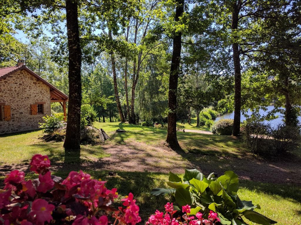Gite Les Frenes, Hameau de La Maridele à cussac en Haute-Vienne_35