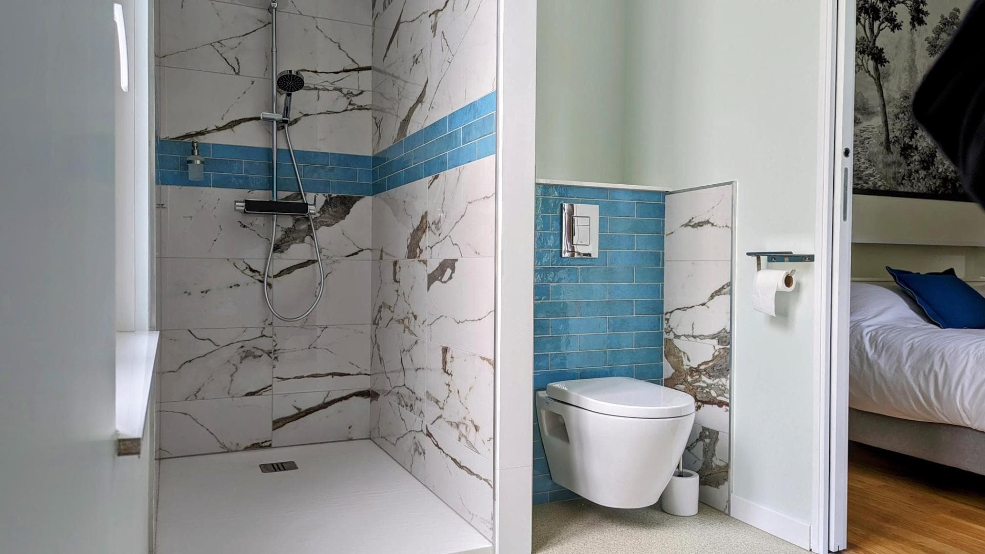 Salle de bain de la suite LES PAGAIES Le Cottage Limousin_20