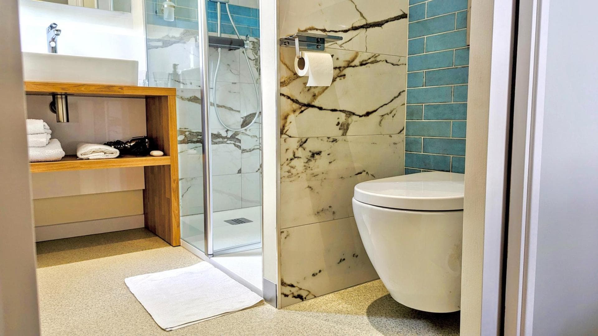 Salle de bain suite EN EAUX DOUCES au COTTAGE LIMOUSIN_21