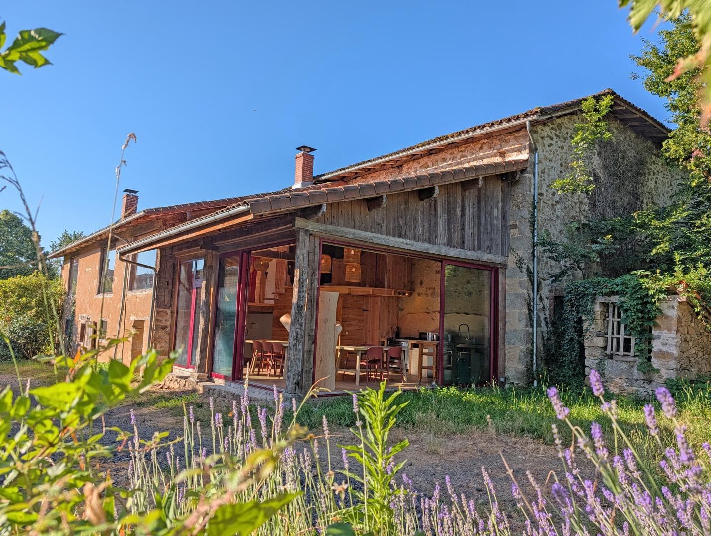 Gîte 'Bois et Lumière' à Saint Cyr en Haute-Vienne (Nouvelle Aquitaine)_1