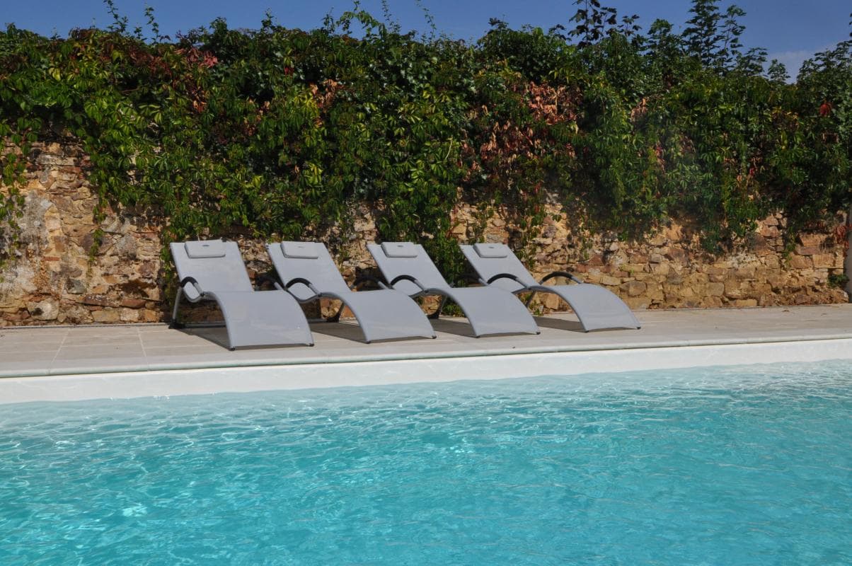 Gîte Le Boucheron à Beynac en Haute-Vienne (Limousin), la piscine._4