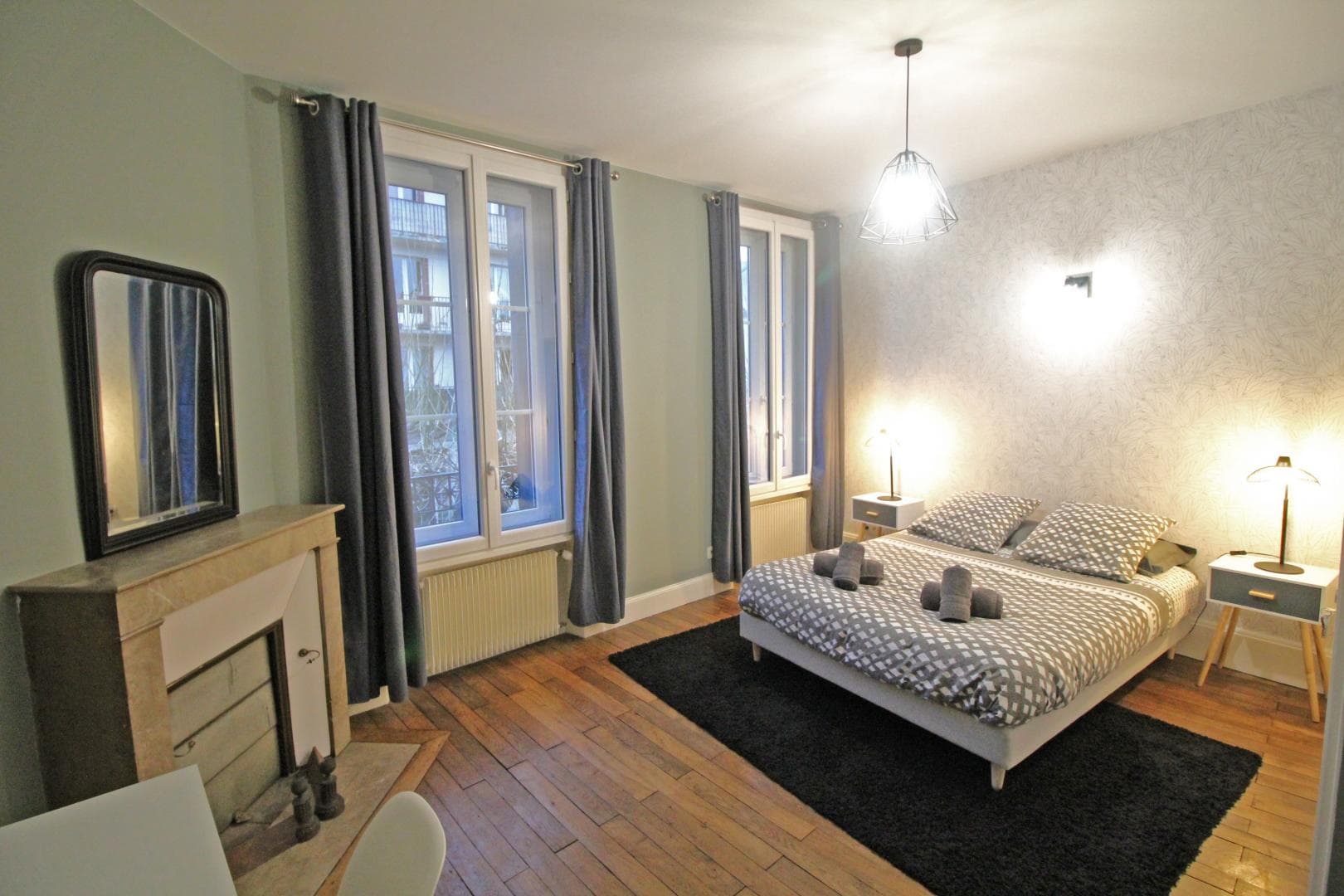 La Maison Haussmannienne à Limoges en Haute-Vienne (Nouvelle Aquitaine)- chambre 1 - 1er étage_10