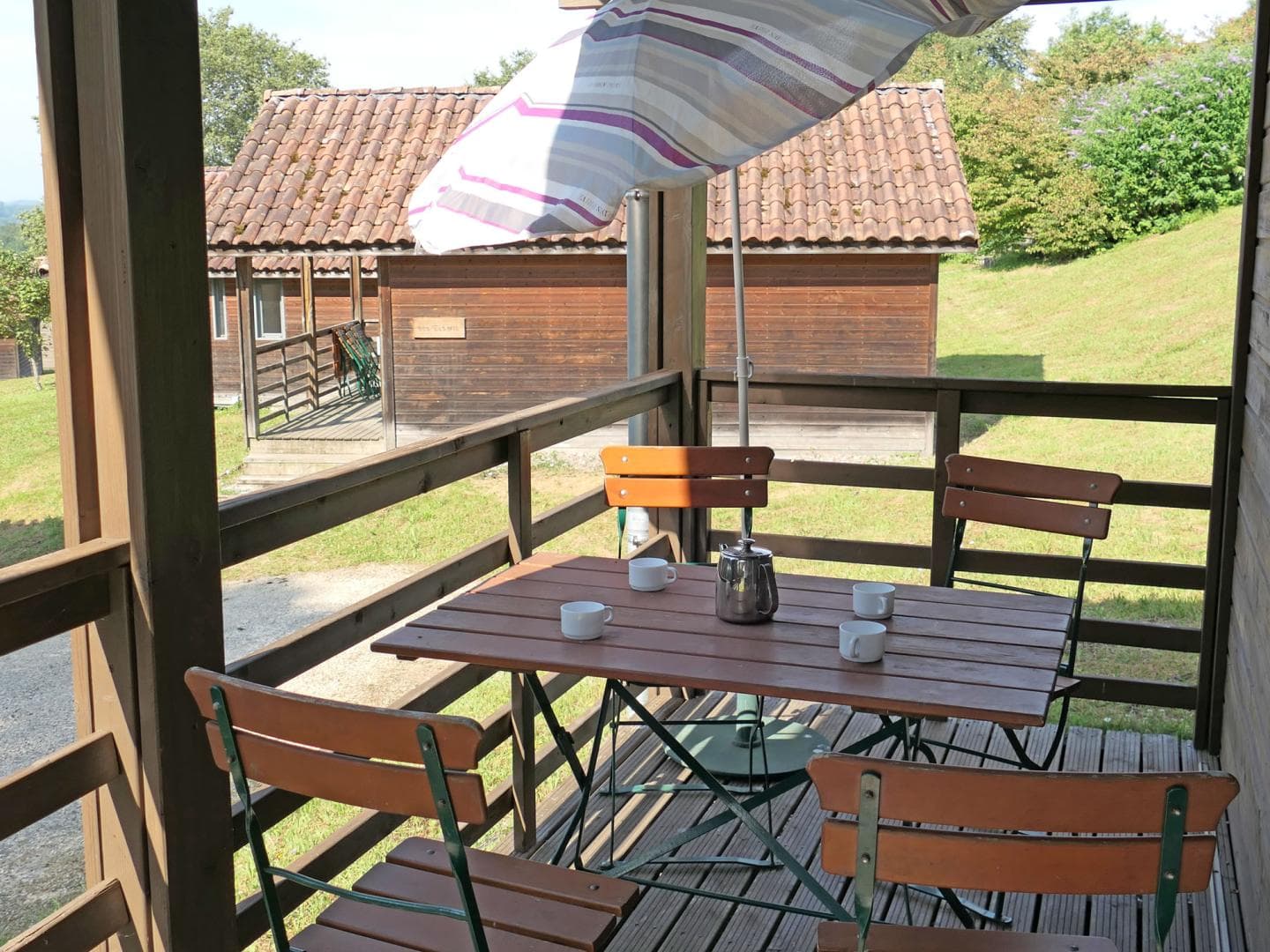 Le domaine des Vaseix situé à proximité permet de jolies balades à vélo._12
