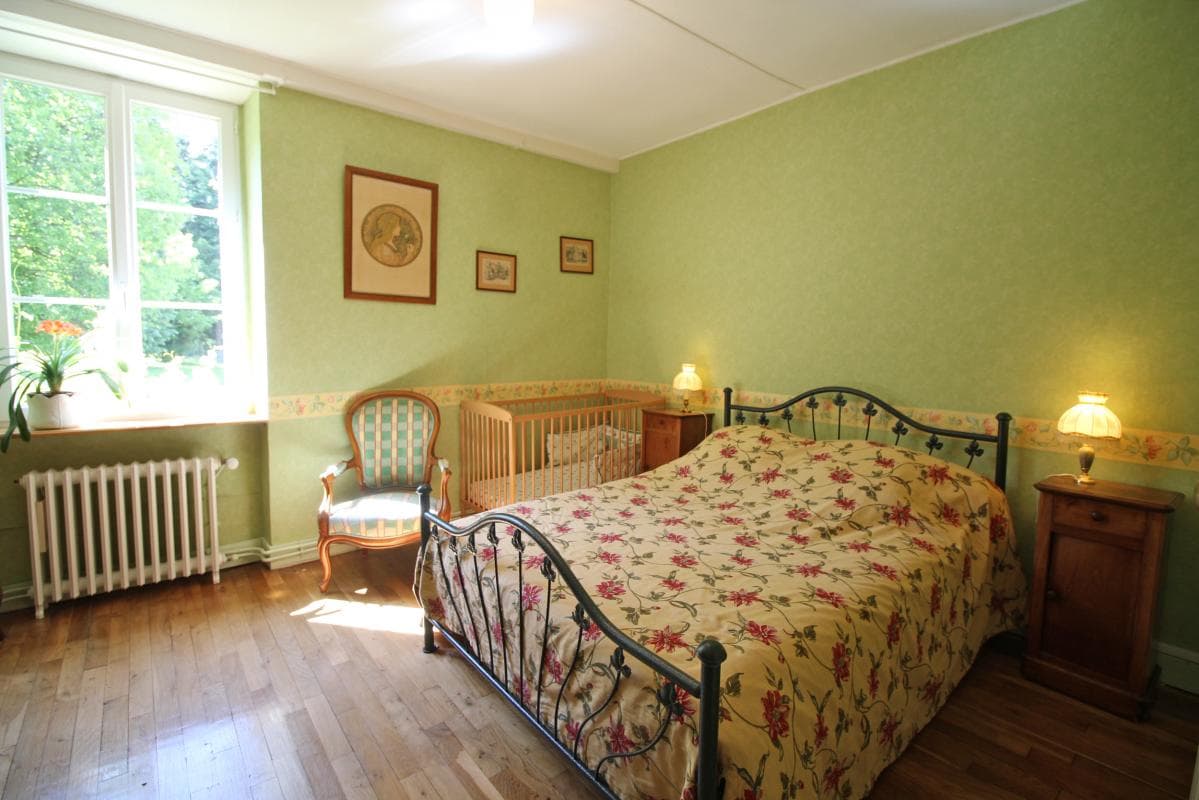 Chambre d'hôtes de la Ferme de la Roche à Bonnac la Côte en Haute-Vienne (Limousin)- Suite familiale Vert Limousin_13