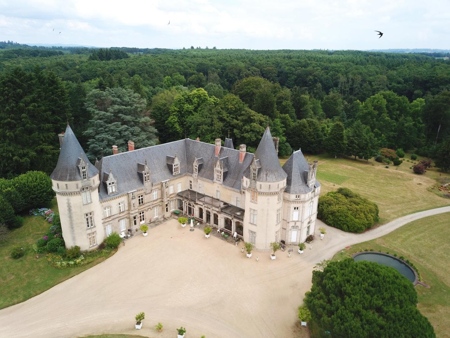 Château de Bort à Saint Priest Taurion en Haute-Vienne (Nouvelle Aquitaine)- vue aérienne_55